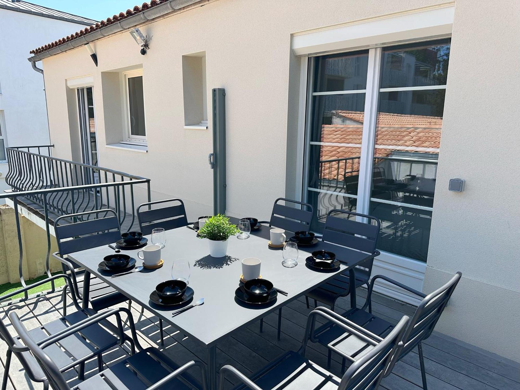 Les Appartements Du Carnot - Terrasses Et Jardins La Rochelle  Kültér fotó